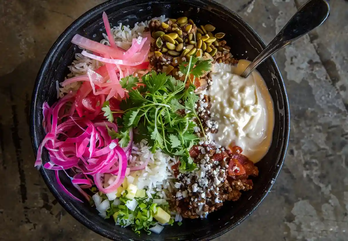 Serving & Garnishing Ideas – Toppings That Take Your Taco Bowl Over the Top